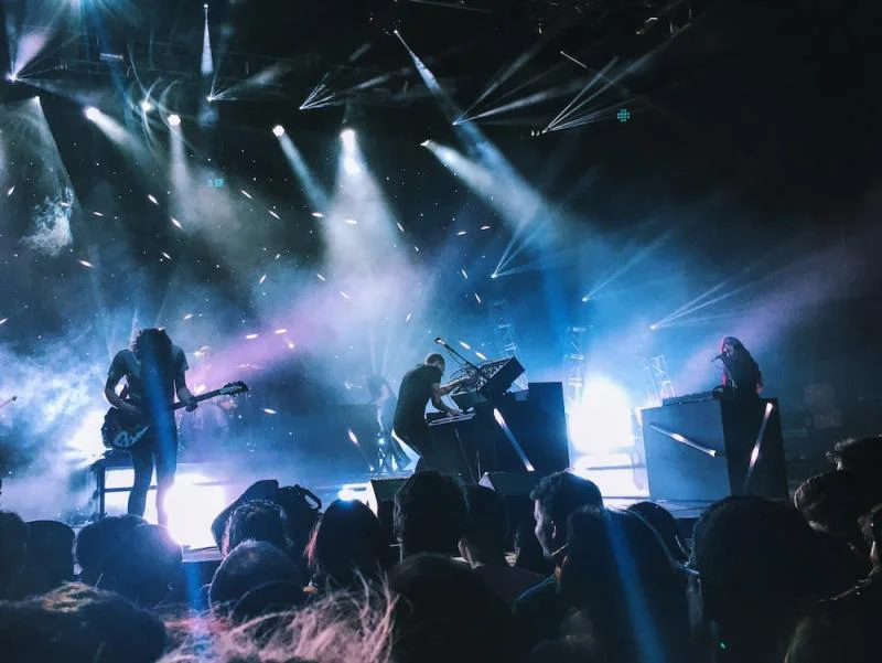 Rock and blues are always hard to distinguish between them when it has to do with technicality, but when one pays attention to it, the disparity is observable. Both rock and blues possess a rich history that bred different sub-parties in their separate genre.